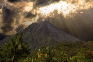costa rica, volcano, landscape-2580657.jpg